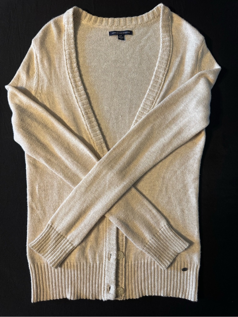 American Eagle Outfitters Cream V-Neck Button Cardigan